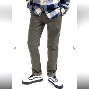 NWT Vans Authentic Chino Pants